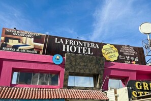 Unclassified image, 2 of 6, button - Hotel La Frontera (Ciudad Juarez)