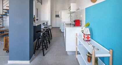 Port city - beachfront 3 bdrms apartment+mamad