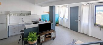 Port city - beachfront 3 bdrms apartment+mamad
