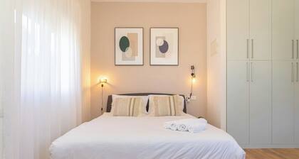 Port city haifa- studio next to the beach & rambam