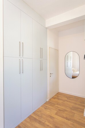 Interior - Port City Haifa- studio next to the Beach & Rambam (Haifa)