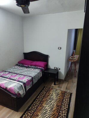 3 chambres, fer et planche à repasser, Wi-Fi