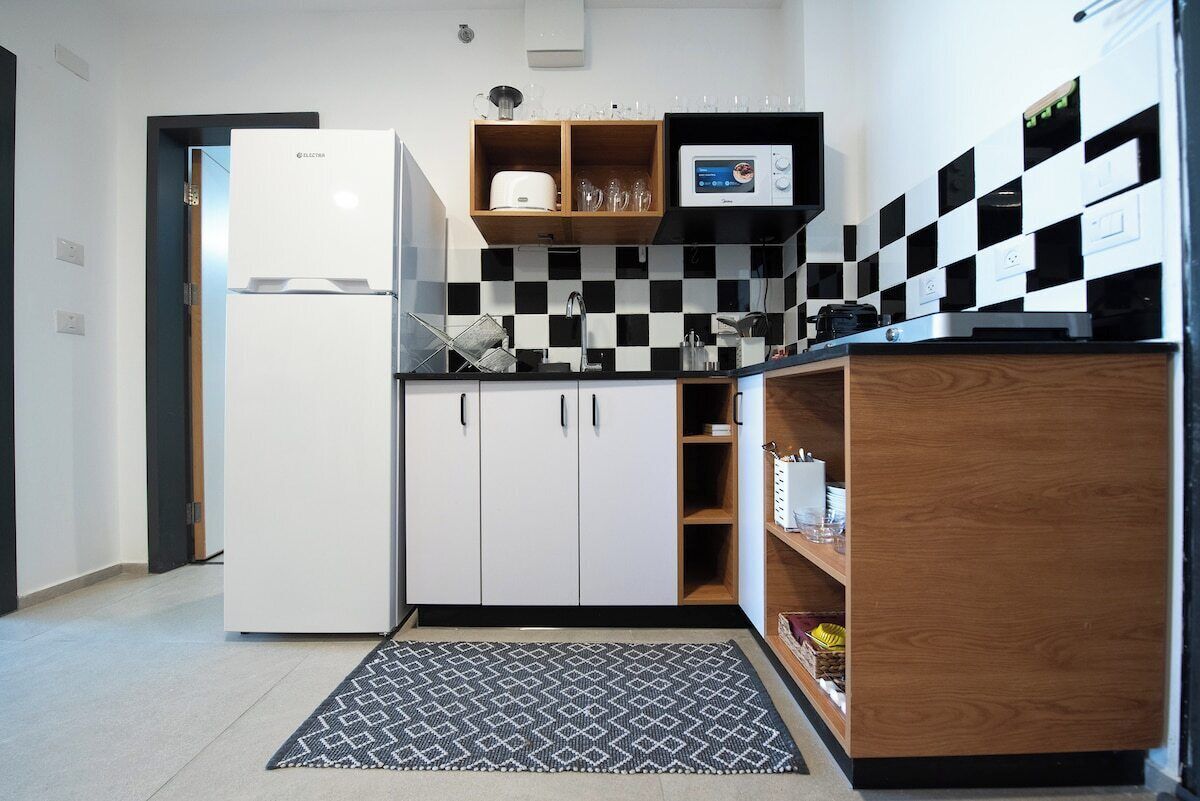 Réfrigérateur, micro-ondes