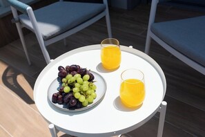 Breakfast meal - PORT CITY - Seaview Penthouse W/ Jaccuzzi + MAMAD (Haifa)