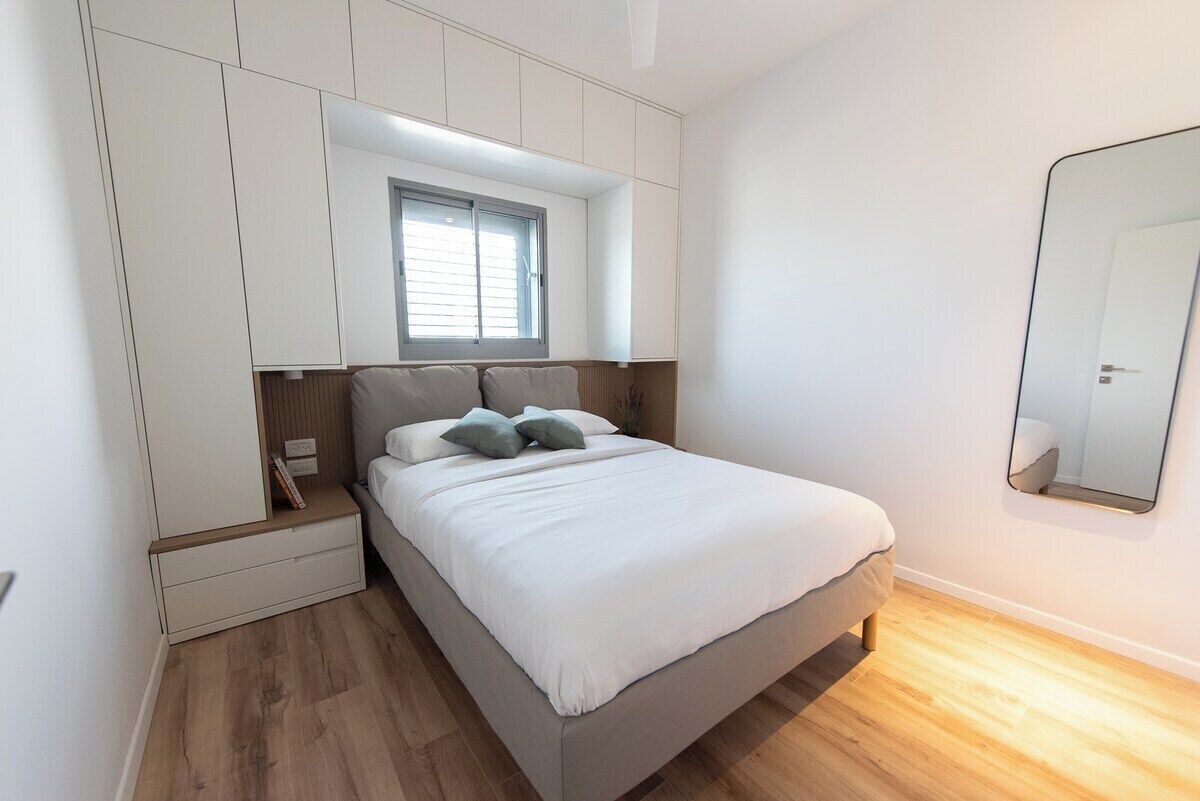 Ferros/tábuas de passar roupa, Wi-Fi, roupa de cama