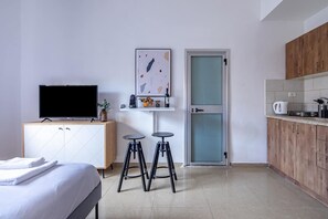 Iron/ironing board, free WiFi, bed sheets - PORT CITY HAIFA - Studio 218 (Haifa)