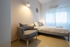Iron/ironing board, free WiFi, bed sheets - PORT CITY HAIFA - Studio 218 (Haifa)
