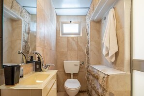 Hair dryer, towels - PORT CITY HAIFA - Studio 219 (Haifa)