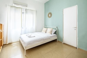 1 Schlafzimmer, Bügeleisen/Bügelbrett, kostenloses WLAN, Bettwäsche