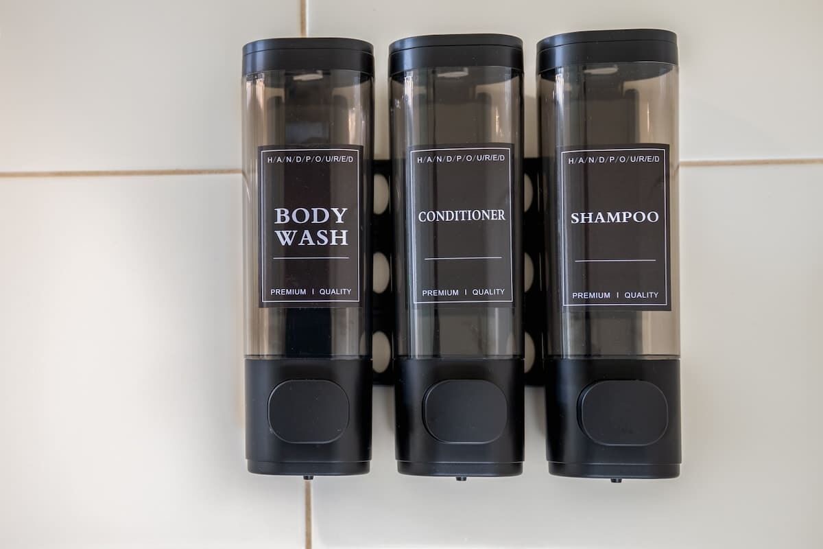 Bathroom amenities