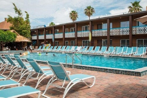 Beachfront Resort with Luxury 2 Bedroom Suite near Famous Cocoa Beach Pier