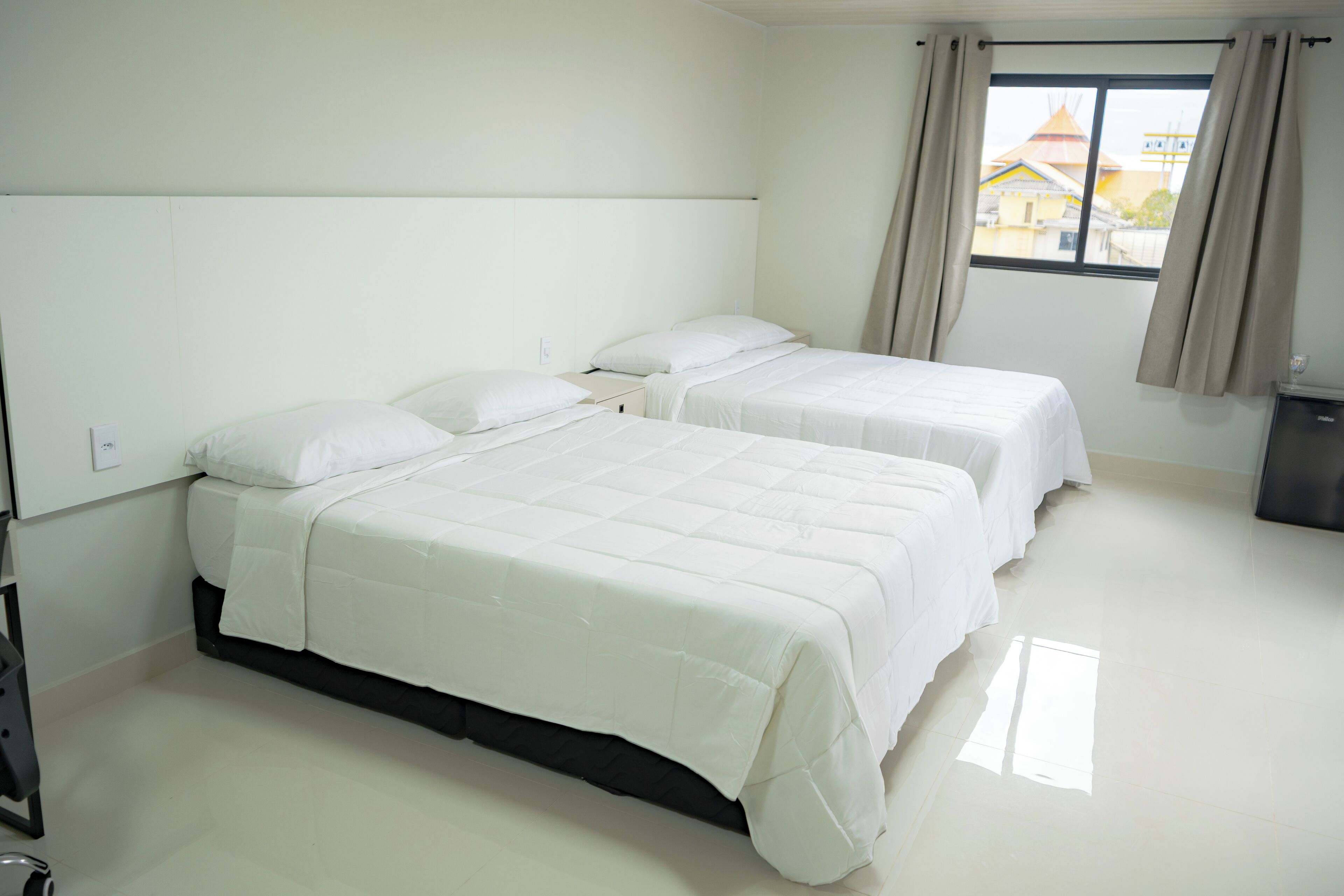 Executive Double Room | In-room safe, desk, laptop workspace, blackout curtains