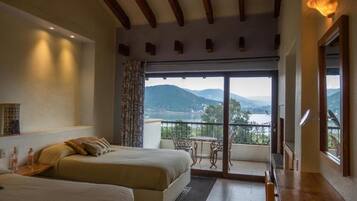 In-room safe, iron/ironing board, free WiFi