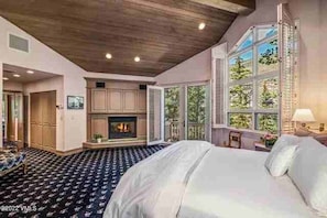 4 bedrooms, iron/ironing board, free WiFi, bed sheets - Luxury Vail Mountain Estate – Ski Access • Spacious • Elegant Mountain Retreat (Vail)