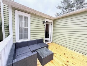 Terrace/patio - Cozy 2-Bedroom Duplex in Little River (Little River)