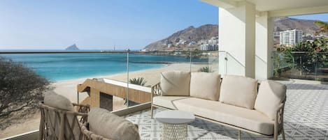 Premium-Suite, 1 King-Bett, Meerblick