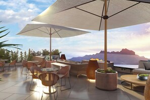 Bar (on property) - Four Points By Sheraton São Vicente Resort (Mindelo)