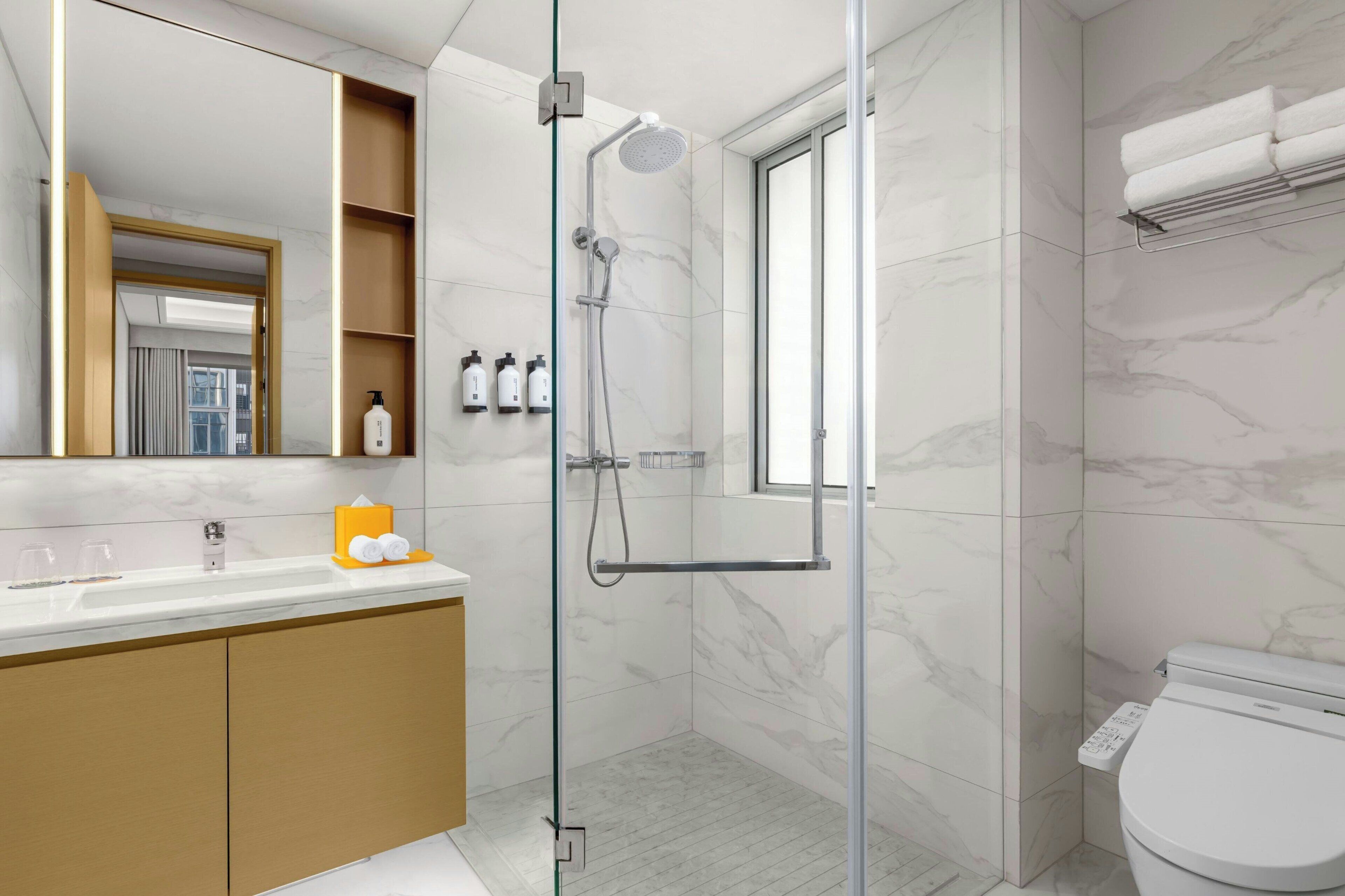 1 Bedroom Inspirational Suite