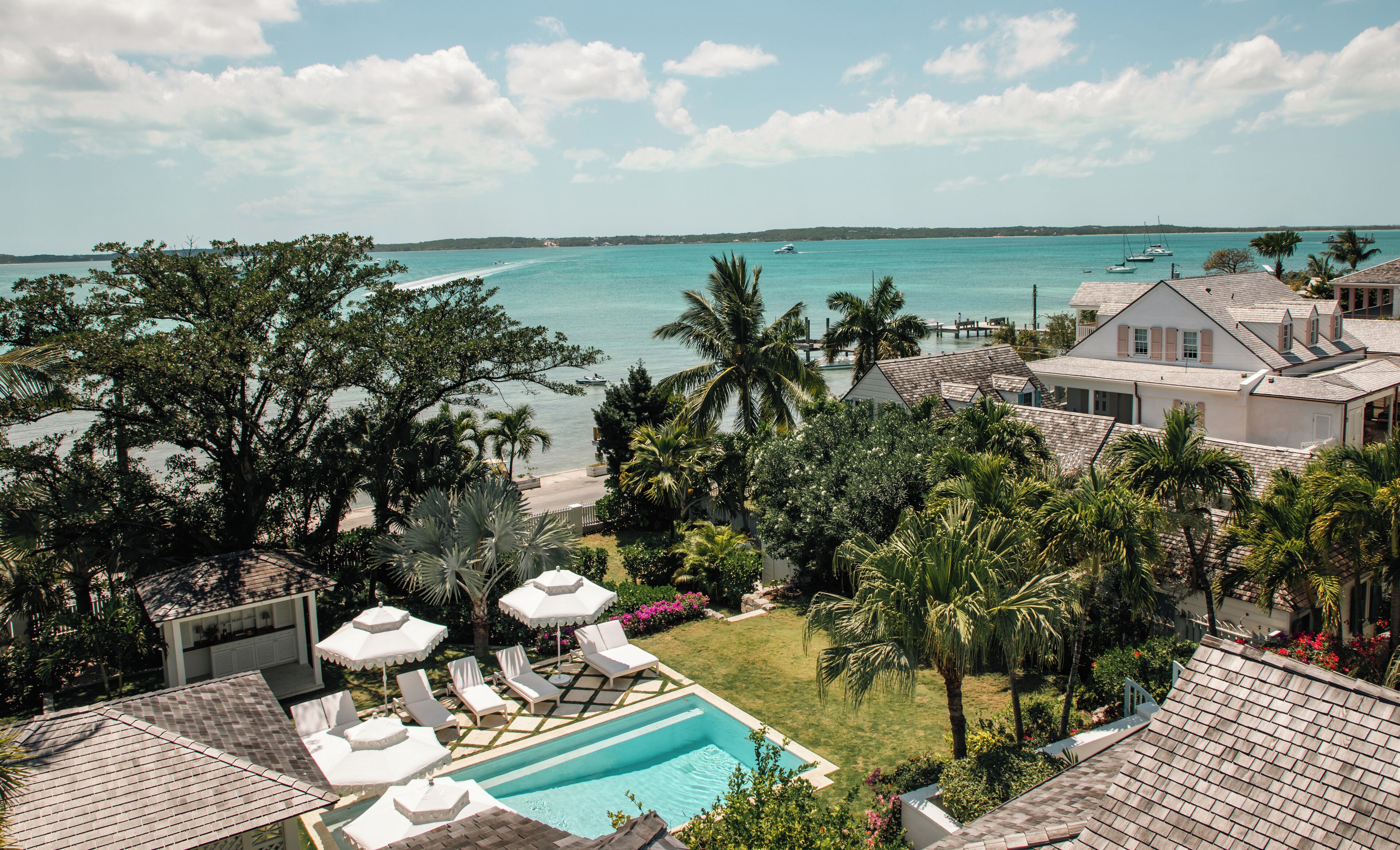 室外泳池、暖水池