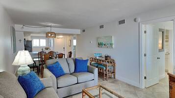 Condo (2 Bedrooms) | Servicio de la propiedad