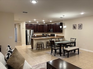 Interior - Spacious 3 BR Family Townhome in Gated Community - Pool, Gym, Minutes to Disney! (Kissimmee)