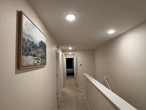 Interior - Spacious 3 BR Family Townhome in Gated Community - Pool, Gym, Minutes to Disney! (Kissimmee)
