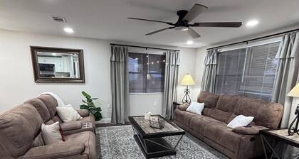 The Happy Place, a Charming & Cozy 3-bedroom home in the heart of Sneads, FL.