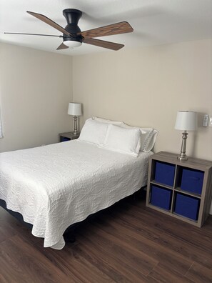 3 dormitorios, escritorio, wifi gratis y ropa de cama