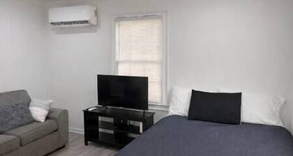 Rawson Circle Cottage