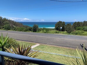 Property grounds - Rennies Beach Pad (Ulladulla)