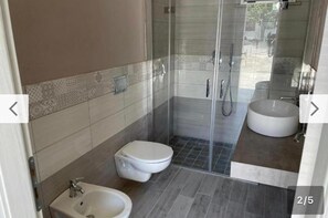 Asciugamani, carta igienica