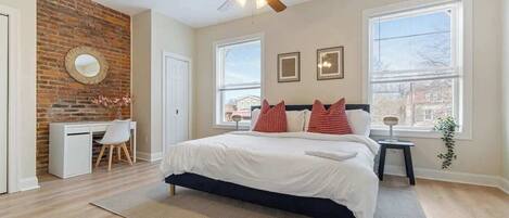 4 chambres, bureau, fer et planche Ă repasser, Wi-Fi