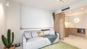 Apartemen | Area keluarga | TV