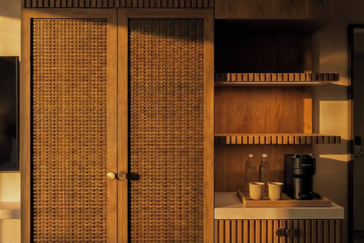 Coffres-forts dans les chambres, bureau