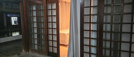 Comfort Studio | Laptop workspace, free WiFi