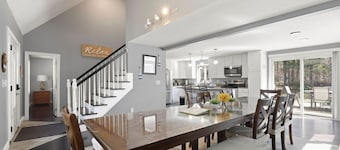 Family-Friendly Mashpee Retreat w/ Outdoor Fun