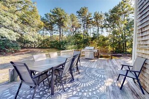 Outdoor dining - Family-Friendly Mashpee Retreat w/ Outdoor Fun (Mashpee)