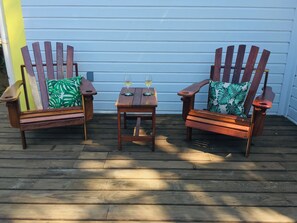 Terrace/patio - Driftwood Gardens Guesthouse: Spacious, fully-equipped 2 bedroom value apartment (Placencia)