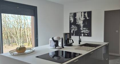 Maison moderne en pleine campagne â Calme, confort et nature