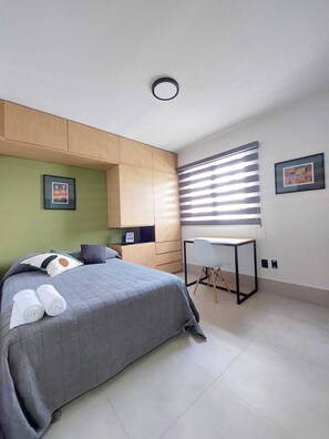 Comfort Studio, 1 Double Bed | Desk, laptop workspace, iron/ironing board, free WiFi - Toledo Suites Chapultepec (Guadalajara)