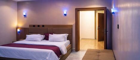 Family Double or Twin Room | Desk, laptop workspace