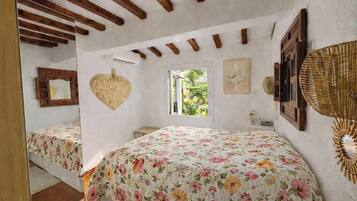 2 bedrooms, desk, iron/ironing board, free WiFi