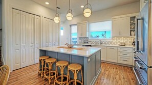 House (3 Bedrooms) | Interior - Southern Cross by Avantstay Steps to the Beach, Pool, Fire Pit & Direct Boardwalk Access (Port Aransas)