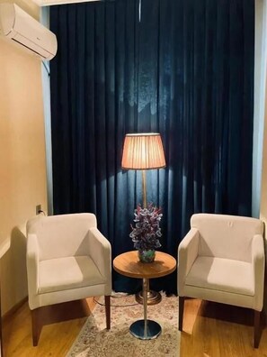 Comfort Triple Room, City View | Premium bedding, Select Comfort beds, minibar, in-room safe - Golden Street Hotel (Baku)