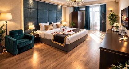 Grand Boutique Hotel
