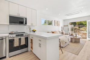 Interior - Brand New Peaceful La Jolla Home (San Diego)