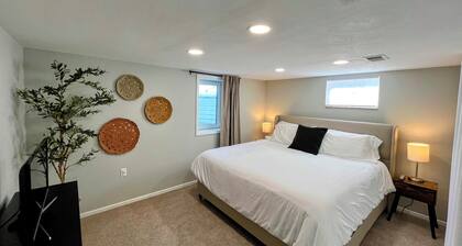 Cozy 2BR ~15 minutes to Red Rocks