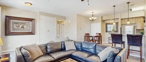 Tv, eldstad och dvd-spelare