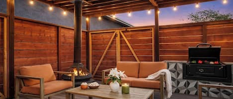 House (2 Bedrooms) | Front of property