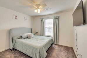 3 Schlafzimmer, Bügeleisen/Bügelbrett, Internetzugang, Bettwäsche